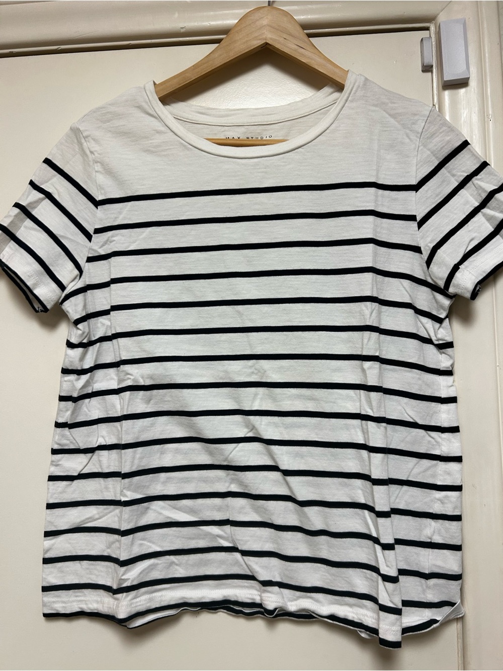 Max Studio White and Black Striped Short Sleeve Tee